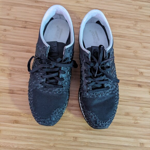 New Balance 420 Black Studded Sneakers - Picture 3 of 5